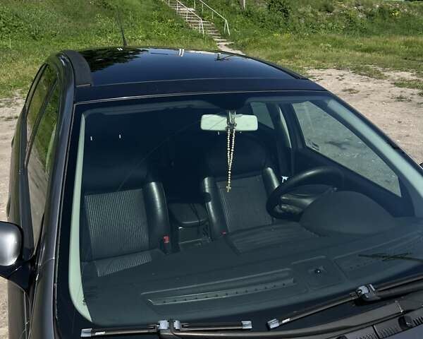 Серый Фиат Крома, объемом двигателя 1.91 л и пробегом 259 тыс. км за 6000 $, фото 16 на Automoto.ua