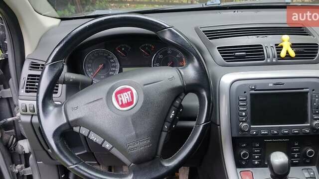 Сірий Фіат Croma, об'ємом двигуна 1.9 л та пробігом 227 тис. км за 6400 $, фото 2 на Automoto.ua