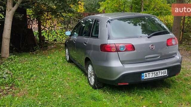Сірий Фіат Croma, об'ємом двигуна 1.9 л та пробігом 227 тис. км за 6400 $, фото 5 на Automoto.ua