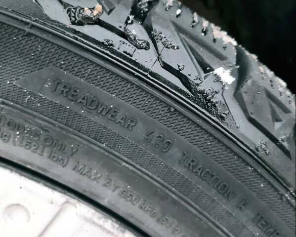 Сірий Фіат Croma, об'ємом двигуна 1.9 л та пробігом 460 тис. км за 5300 $, фото 2 на Automoto.ua