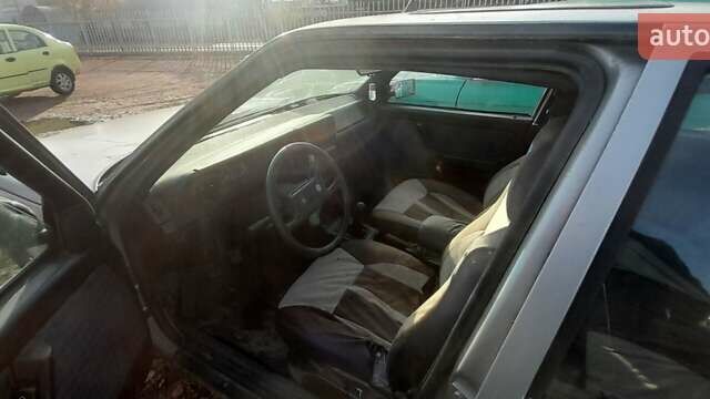 Сірий Фіат Croma, об'ємом двигуна 2 л та пробігом 222 тис. км за 550 $, фото 5 на Automoto.ua