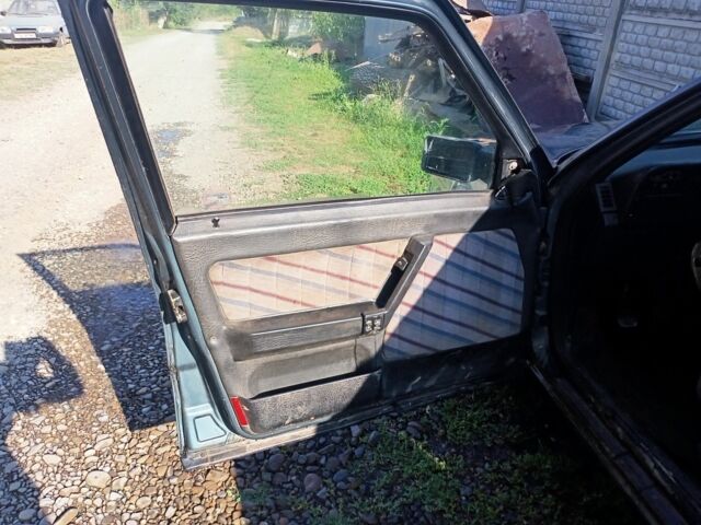 Синий Фиат Крома, объемом двигателя 2 л и пробегом 380 тыс. км за 900 $, фото 20 на Automoto.ua