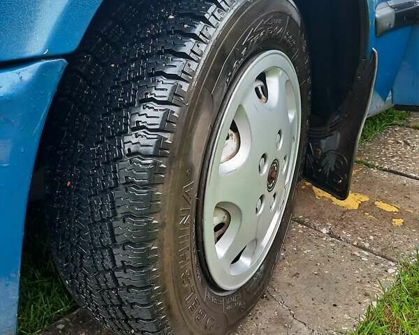 Синий Фиат Крома, объемом двигателя 2 л и пробегом 275 тыс. км за 1500 $, фото 14 на Automoto.ua