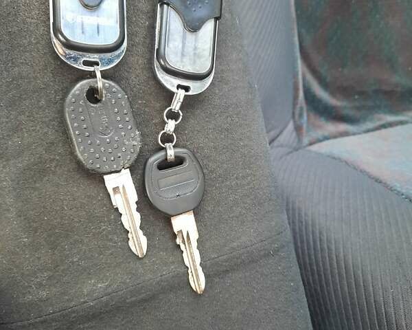 Синий Фиат Крома, объемом двигателя 2 л и пробегом 275 тыс. км за 1500 $, фото 16 на Automoto.ua