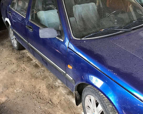 Синий Фиат Крома, объемом двигателя 2 л и пробегом 300 тыс. км за 1600 $, фото 1 на Automoto.ua