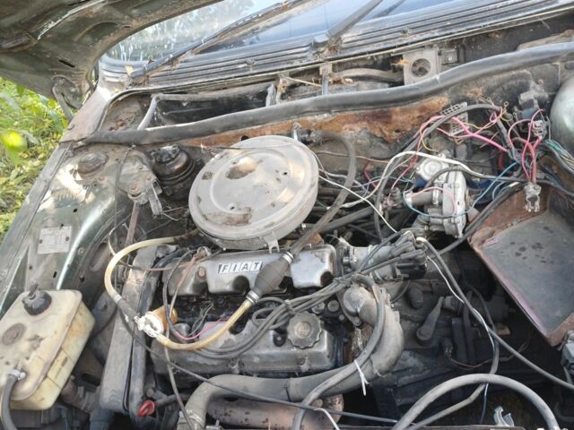 Зеленый Фиат Крома, объемом двигателя 2 л и пробегом 1000 тыс. км за 500 $, фото 2 на Automoto.ua