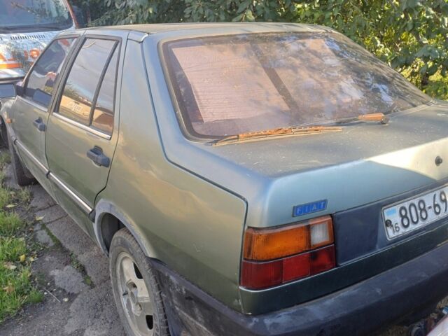 Зеленый Фиат Крома, объемом двигателя 2 л и пробегом 1000 тыс. км за 500 $, фото 1 на Automoto.ua