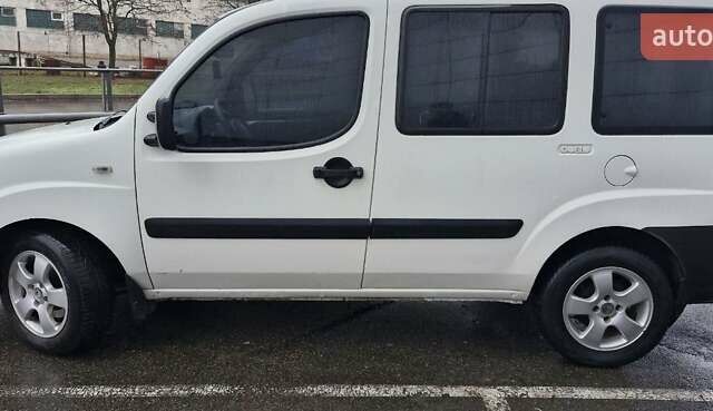 Білий Фіат Добло Панорама, об'ємом двигуна 1.4 л та пробігом 243 тис. км за 5100 $, фото 5 на Automoto.ua