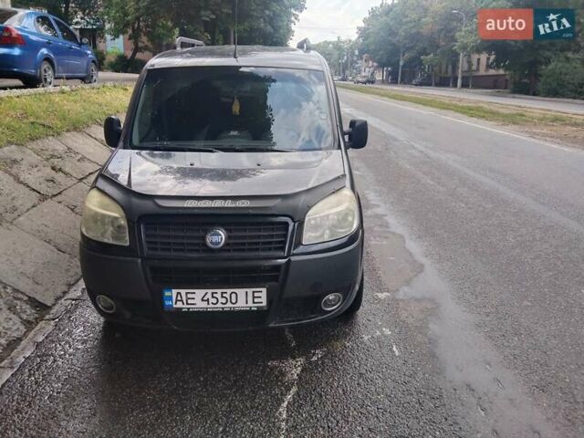 Чорний Фіат Добло Панорама, об'ємом двигуна 1.37 л та пробігом 370 тис. км за 4000 $, фото 1 на Automoto.ua