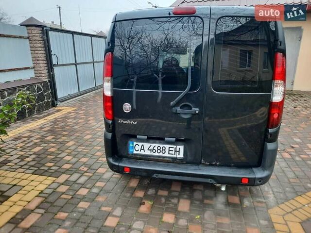 Черный Фиат Добло Панорама, объемом двигателя 1.37 л и пробегом 277 тыс. км за 5000 $, фото 3 на Automoto.ua