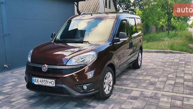Коричневий Фіат Добло Панорама, об'ємом двигуна 1.37 л та пробігом 75 тис. км за 12500 $, фото 4 на Automoto.ua