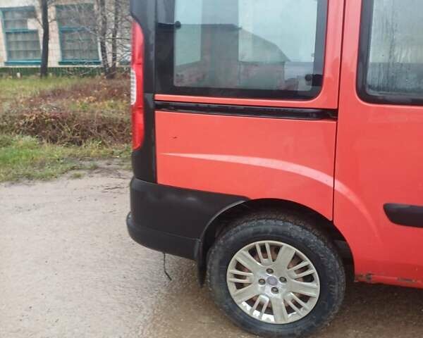Красный Фиат Добло Панорама, объемом двигателя 1.37 л и пробегом 302 тыс. км за 2650 $, фото 12 на Automoto.ua