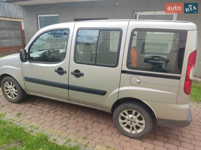 Фиат Добло Панорама, объемом двигателя 1.37 л и пробегом 270 тыс. км за 5500 $, фото 3 на Automoto.ua