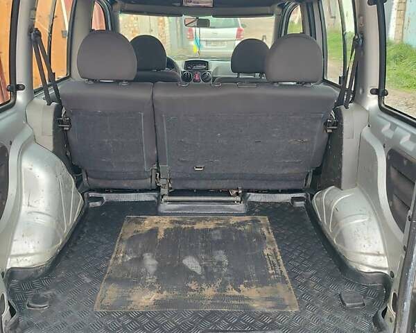 Сірий Фіат Добло Панорама, об'ємом двигуна 1.37 л та пробігом 366 тис. км за 4800 $, фото 4 на Automoto.ua