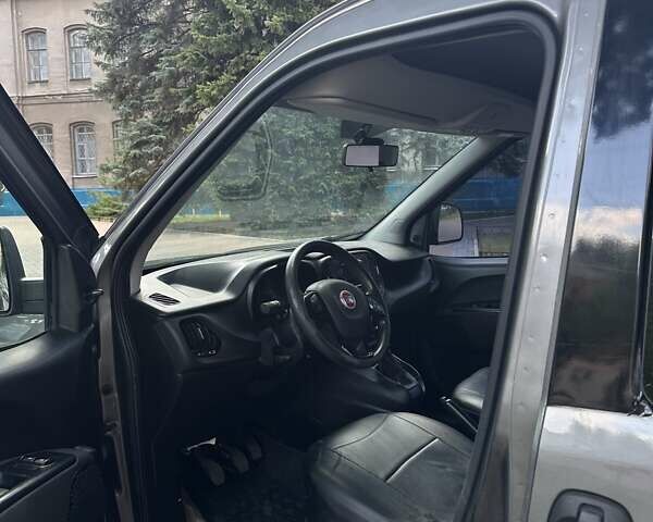 Серый Фиат Добло Панорама, объемом двигателя 1.37 л и пробегом 27 тыс. км за 10500 $, фото 21 на Automoto.ua