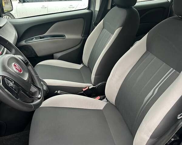 Сірий Фіат Добло Панорама, об'ємом двигуна 1.4 л та пробігом 80 тис. км за 16900 $, фото 8 на Automoto.ua