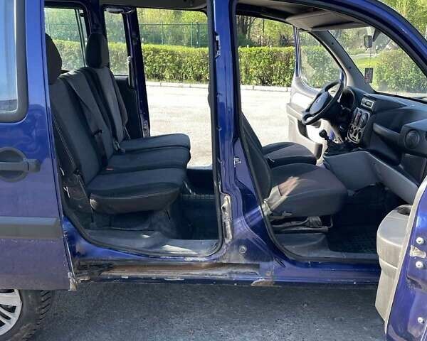 Синий Фиат Добло Панорама, объемом двигателя 0 л и пробегом 318 тыс. км за 2700 $, фото 6 на Automoto.ua