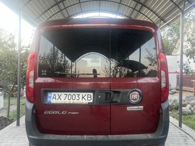 Красный Фиат Добло груз., объемом двигателя 0 л и пробегом 60 тыс. км за 14500 $, фото 3 на Automoto.ua