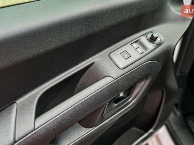 купить новое авто Фиат Добло груз. 2024 года от официального дилера Автомир Hyundai, Nissan, Fiat Фиат фото