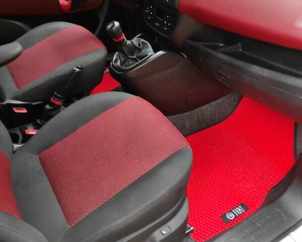 Фиат Добло груз., объемом двигателя 1.6 л и пробегом 224 тыс. км за 8999 $, фото 7 на Automoto.ua