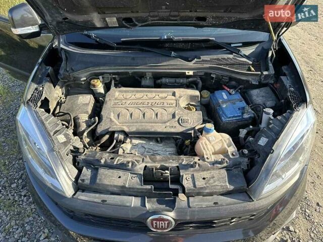 Серый Фиат Добло груз., объемом двигателя 2 л и пробегом 160 тыс. км за 10100 $, фото 15 на Automoto.ua