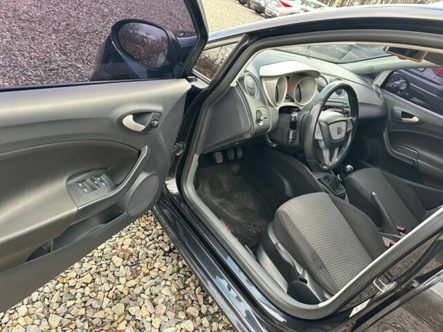 Чорний Фіат Інша, об'ємом двигуна 1.6 л та пробігом 250 тис. км за 6000 $, фото 2 на Automoto.ua