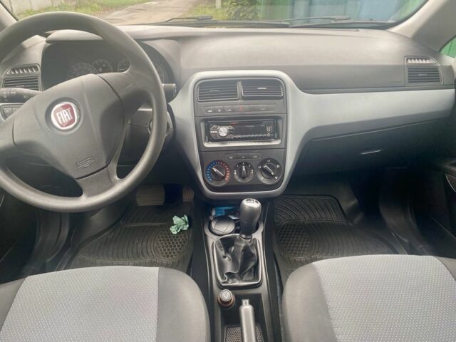 Красный Фиат Другая, объемом двигателя 0 л и пробегом 57 тыс. км за 5800 $, фото 4 на Automoto.ua