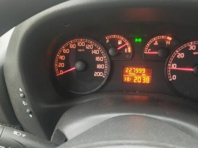 Сірий Фіат Інша, об'ємом двигуна 1.9 л та пробігом 228 тис. км за 3200 $, фото 1 на Automoto.ua