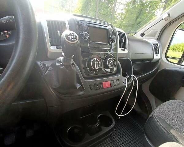 Белый Фиат Дукато, объемом двигателя 2.3 л и пробегом 250 тыс. км за 16800 $, фото 15 на Automoto.ua