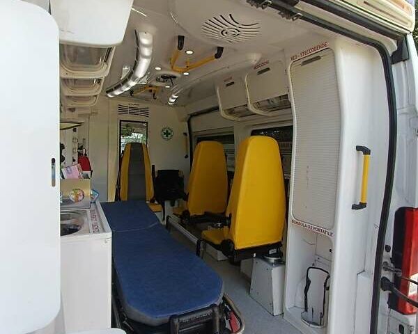 Белый Фиат Дукато, объемом двигателя 2.3 л и пробегом 250 тыс. км за 16800 $, фото 35 на Automoto.ua