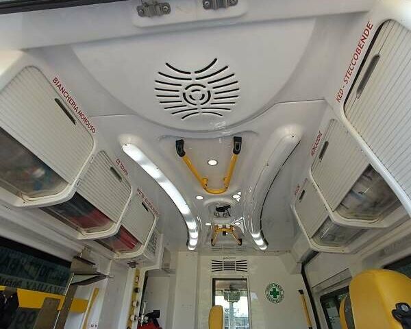 Белый Фиат Дукато, объемом двигателя 2.3 л и пробегом 250 тыс. км за 16800 $, фото 29 на Automoto.ua