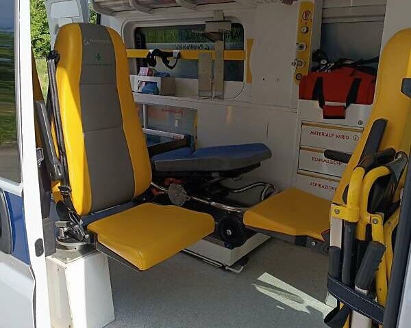 Белый Фиат Дукато, объемом двигателя 2.3 л и пробегом 250 тыс. км за 16800 $, фото 31 на Automoto.ua