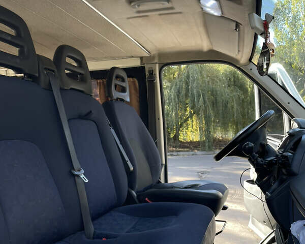 Білий Фіат Дукато, об'ємом двигуна 2.29 л та пробігом 396 тис. км за 7000 $, фото 11 на Automoto.ua