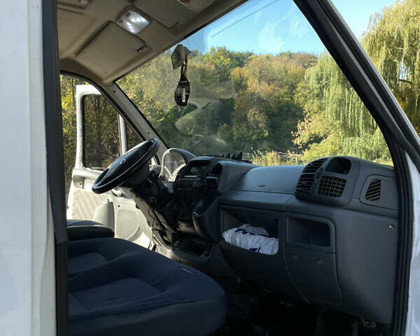 Білий Фіат Дукато, об'ємом двигуна 2.29 л та пробігом 396 тис. км за 7000 $, фото 10 на Automoto.ua