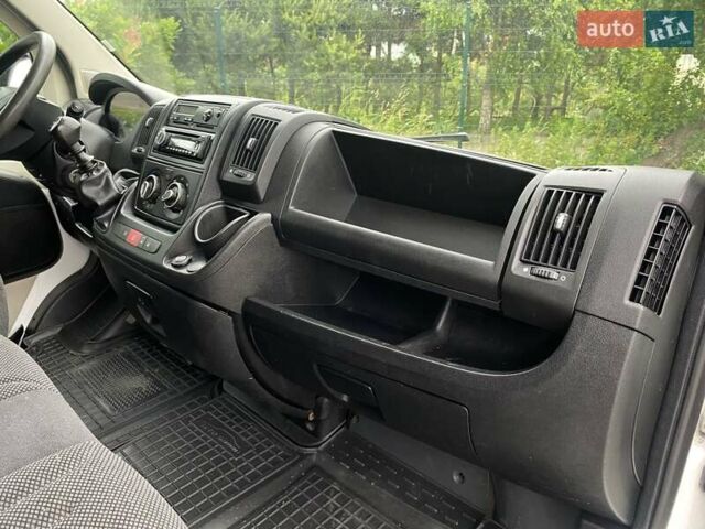 Белый Фиат Дукато, объемом двигателя 2.29 л и пробегом 194 тыс. км за 12999 $, фото 54 на Automoto.ua