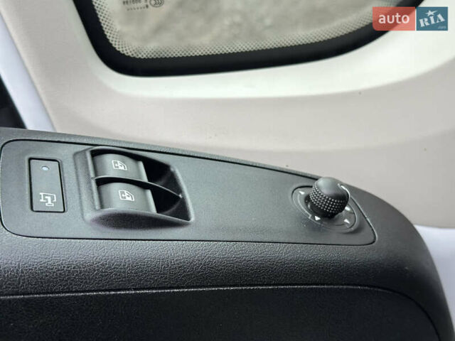 Белый Фиат Дукато, объемом двигателя 3 л и пробегом 330 тыс. км за 29000 $, фото 39 на Automoto.ua