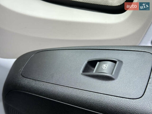 Белый Фиат Дукато, объемом двигателя 3 л и пробегом 330 тыс. км за 29000 $, фото 44 на Automoto.ua