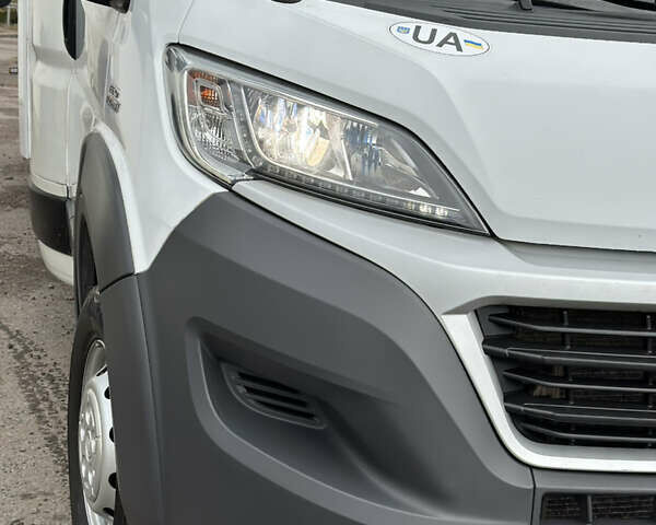 Белый Фиат Дукато, объемом двигателя 3 л и пробегом 330 тыс. км за 29000 $, фото 8 на Automoto.ua