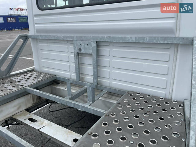 Белый Фиат Дукато, объемом двигателя 2.3 л и пробегом 197 тыс. км за 17900 $, фото 6 на Automoto.ua