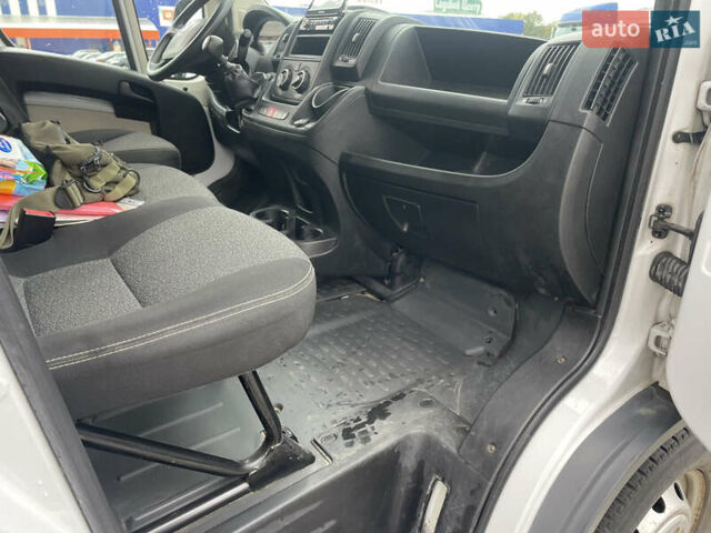 Белый Фиат Дукато, объемом двигателя 2.3 л и пробегом 197 тыс. км за 17900 $, фото 15 на Automoto.ua