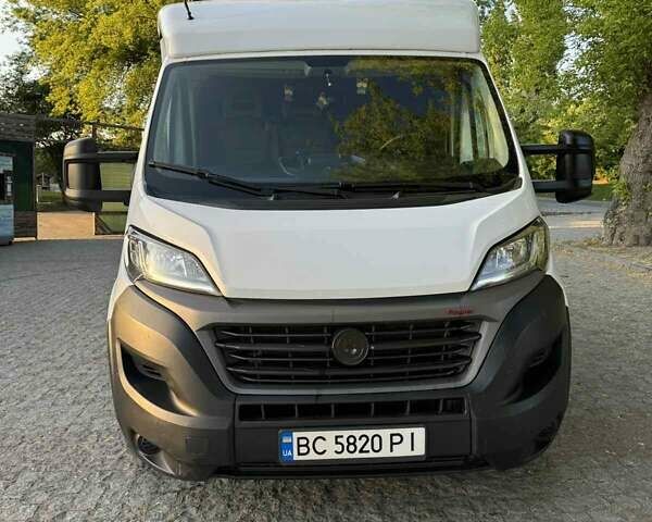 Белый Фиат Дукато, объемом двигателя 2.3 л и пробегом 280 тыс. км за 17500 $, фото 1 на Automoto.ua