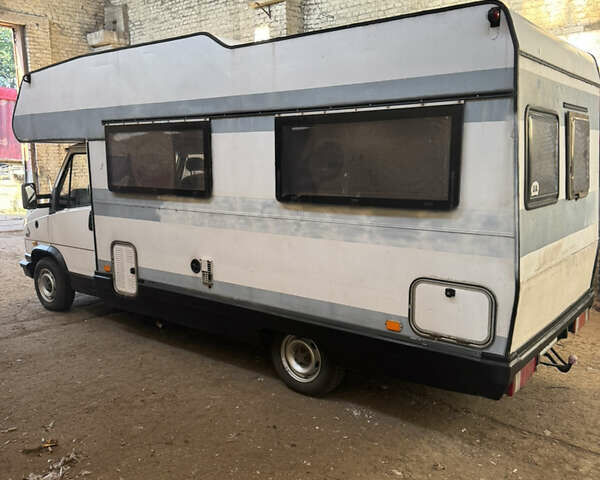 Белый Фиат Дукато, объемом двигателя 2.5 л и пробегом 145 тыс. км за 11500 $, фото 2 на Automoto.ua