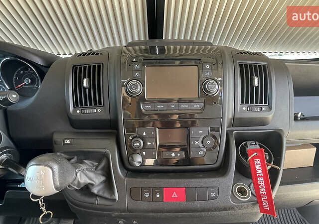 Белый Фиат Дукато, объемом двигателя 3 л и пробегом 237 тыс. км за 51000 $, фото 2 на Automoto.ua