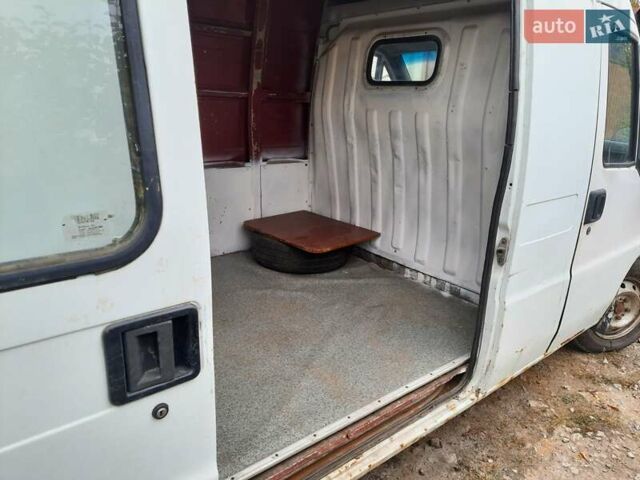 Белый Фиат Дукато, объемом двигателя 2.5 л и пробегом 500 тыс. км за 2900 $, фото 2 на Automoto.ua