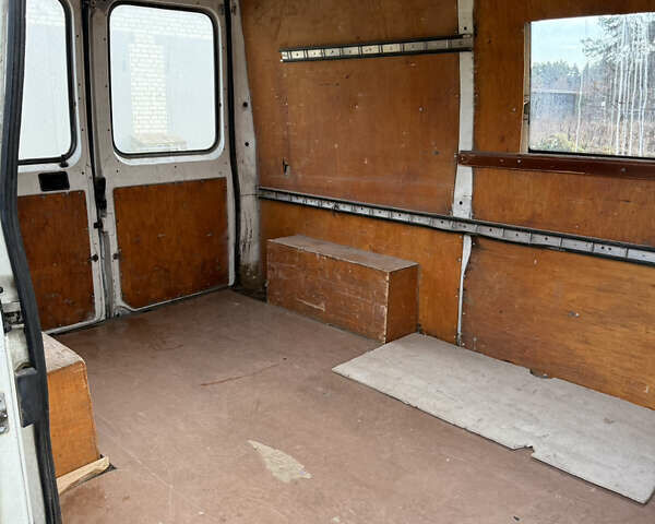 Білий Фіат Дукато, об'ємом двигуна 2.8 л та пробігом 460 тис. км за 2250 $, фото 10 на Automoto.ua