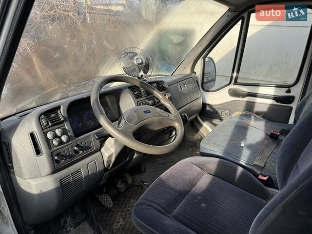 Белый Фиат Дукато, объемом двигателя 2.8 л и пробегом 500 тыс. км за 2400 $, фото 1 на Automoto.ua