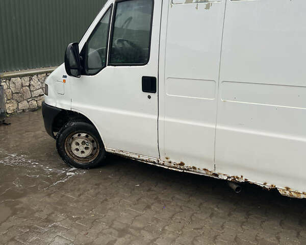 Белый Фиат Дукато, объемом двигателя 0 л и пробегом 390 тыс. км за 3500 $, фото 4 на Automoto.ua