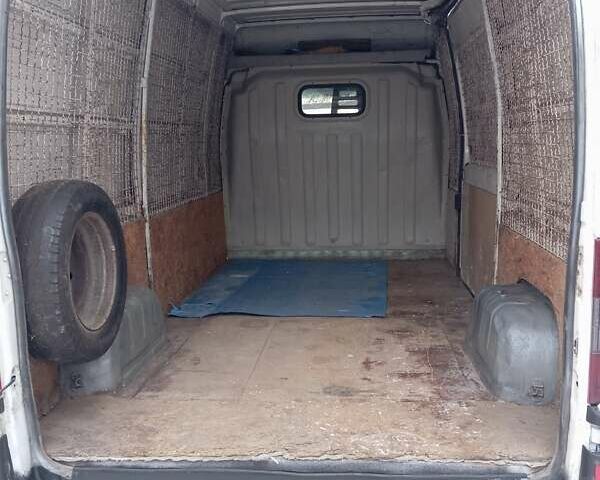 Белый Фиат Дукато, объемом двигателя 2.8 л и пробегом 450 тыс. км за 4400 $, фото 5 на Automoto.ua