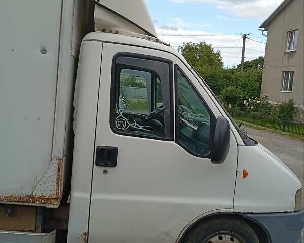 Белый Фиат Дукато, объемом двигателя 2.8 л и пробегом 500 тыс. км за 3000 $, фото 1 на Automoto.ua