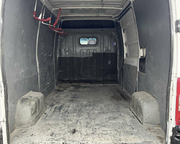 Белый Фиат Дукато, объемом двигателя 2.8 л и пробегом 498 тыс. км за 4299 $, фото 4 на Automoto.ua